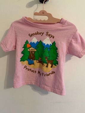 Smokey Says Pink Kids Short Sleeve Tee - Protect My Friends Graphic